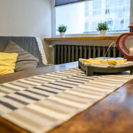 Apartamento Chmielna Wood Lux Varsovia Exterior foto